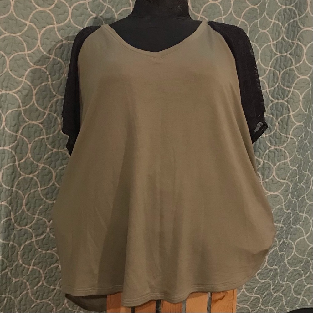 Torrid Ragland Tee with Lace Sleeves